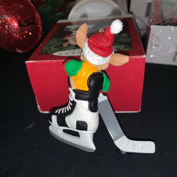 Hallmark Baby Ornaments Hockey Pup NEW
KeepSake - Picture 7 of 8